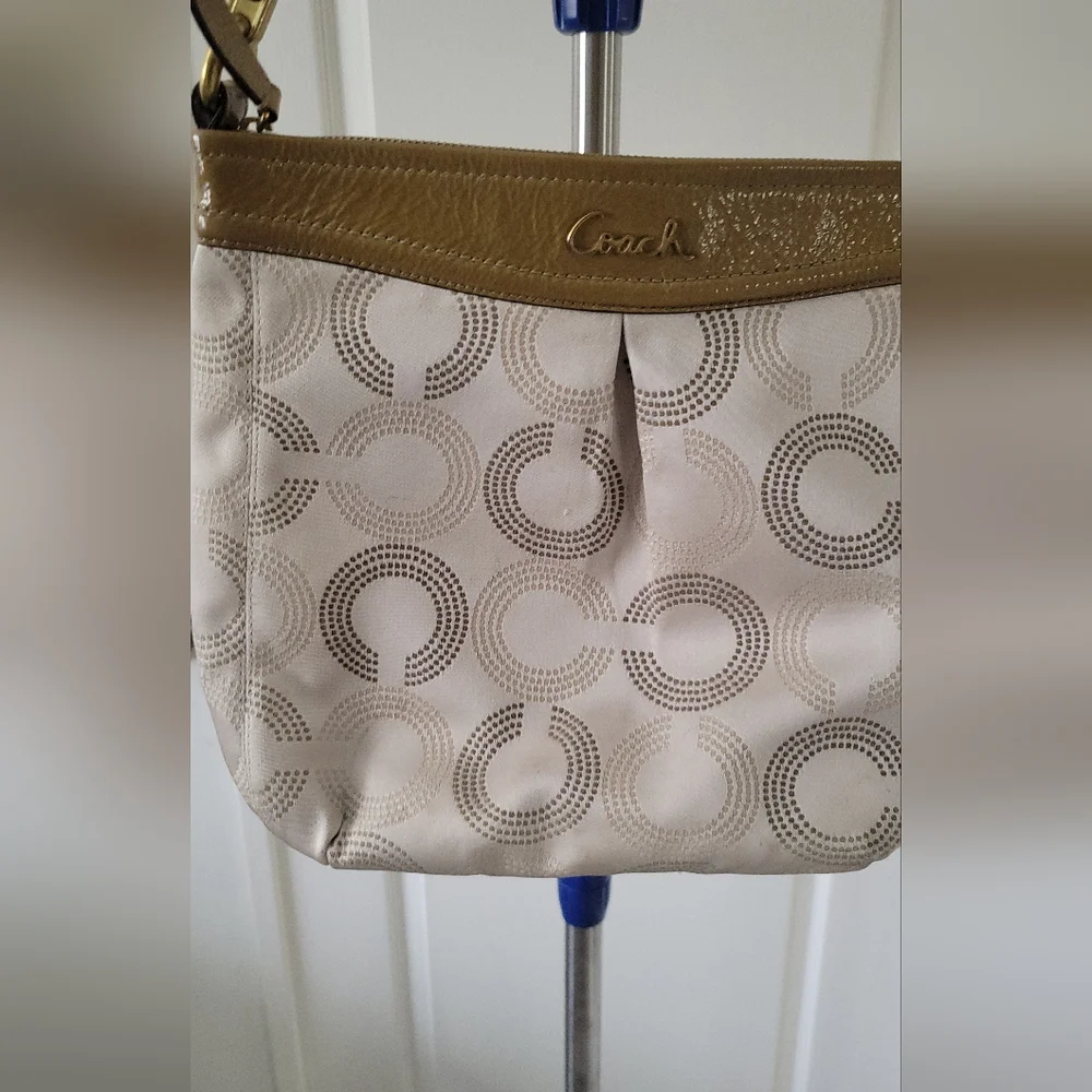 Vintage Coach Ashley Dotted Op Art Signature shoulder bag